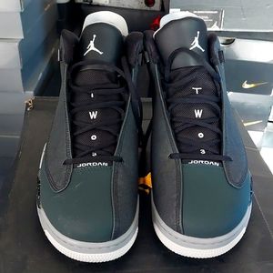 Jordan dub zero charcoal